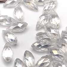 clear teardrop shaped glass jewerly beads