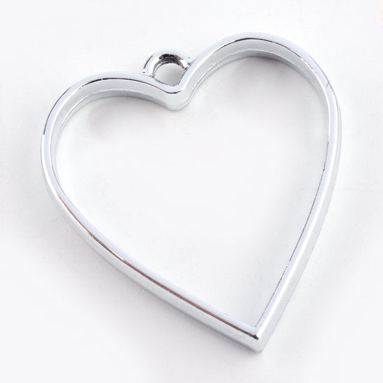 heart shaped open bezel silver colour