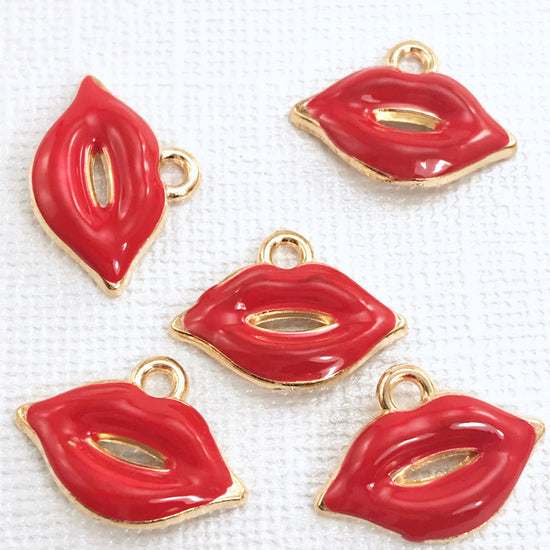 5 red jewelry charms that look like lips