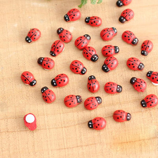 Red Mini Wooden Ladybugs - 25 pack