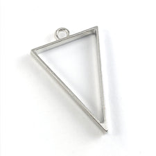 silver colour triangle shaped open back bezel