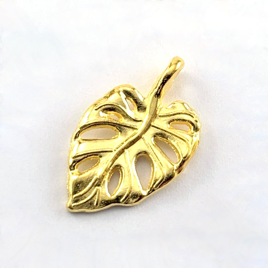 gold colour leaf shaped jewelry pendant charm