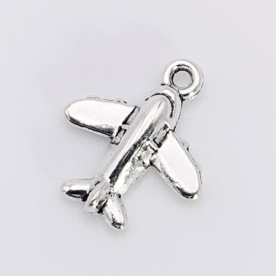 antique silver colour airplane shaped jewelry charms