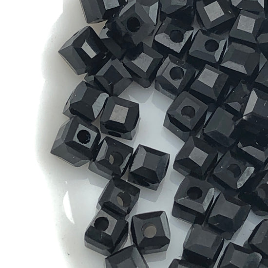 square black jewerly beads
